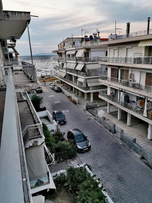 Apartment With 3 Rooms Just 1 Min From The Beach And Free Public Parking Peraía Zewnętrze zdjęcie