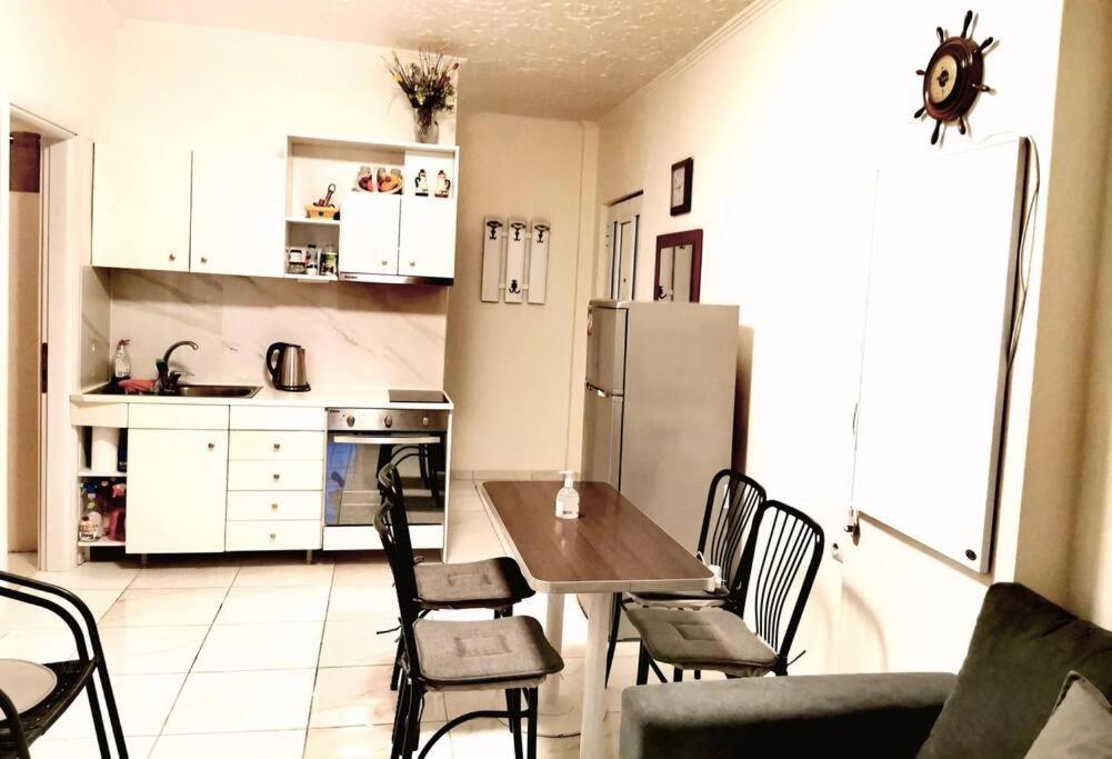 Apartment With 3 Rooms Just 1 Min From The Beach And Free Public Parking Peraía Zewnętrze zdjęcie